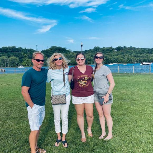 Meet your Posher, Wayne carla - Picture 1 of 1